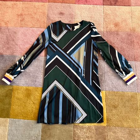 ** Ab 1 Fr ** Kleid von VICOLO Gr. S (gross geschnitten)