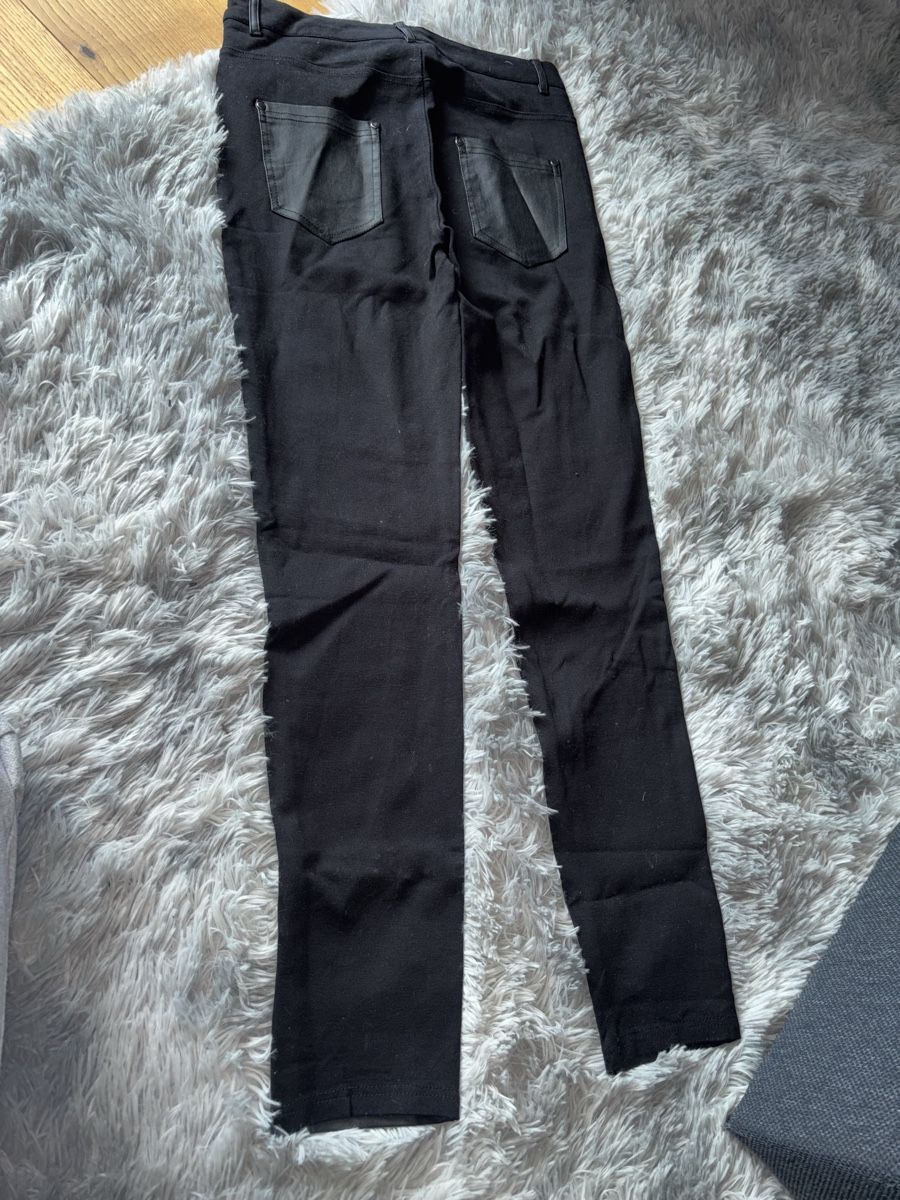 Hosen: Hose mit Lederimitat – Neu (gemäss Beschreibung) aus Itingen von jessi811 3
