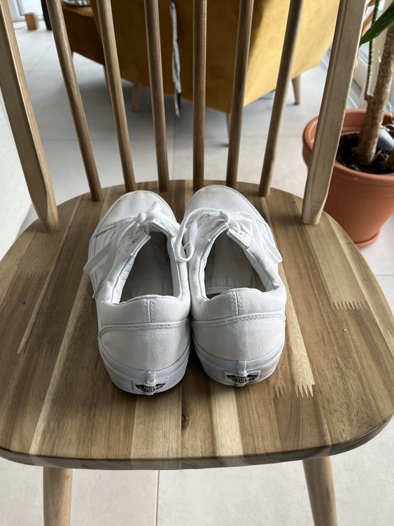 Vans Scarpe da uomo: Vans White old skool shoes 42.5 – Usato da Champlan venduto da Chloef92 2