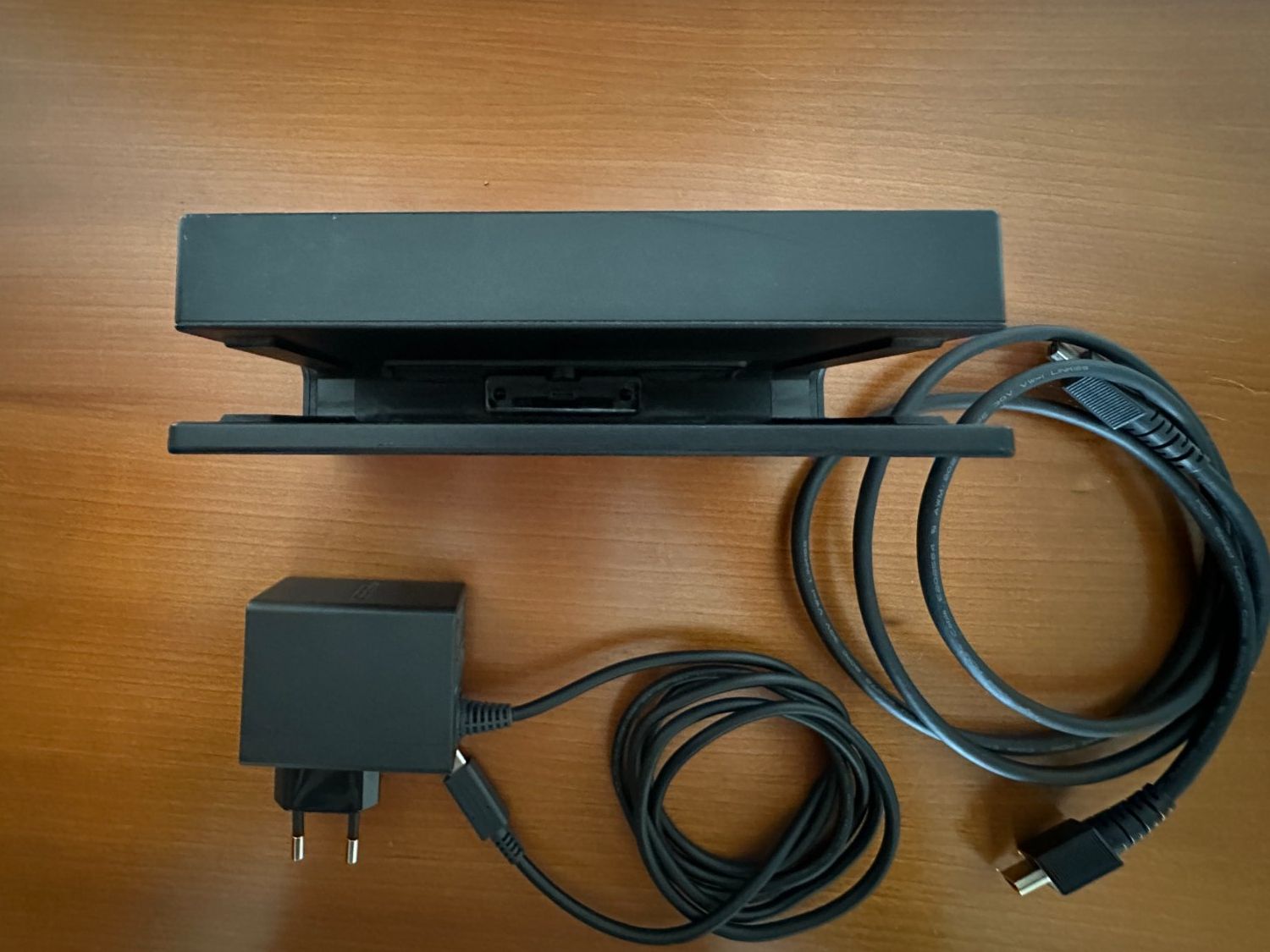 Nintendo Adapter & Kabel: Nintendo Switch Dock (für Nintendo Switch 1) – Gebraucht aus Urdorf von ARJN 4