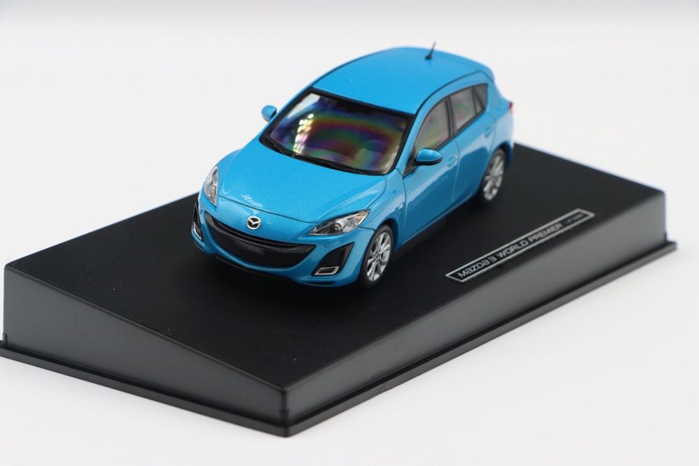 Mazda 3 World Premier 1:43 AutoArt | Comprare su Ricardo