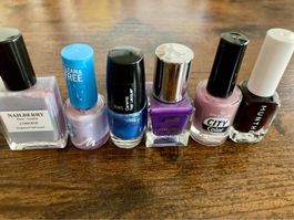 6x Nagellack „violett / blau“