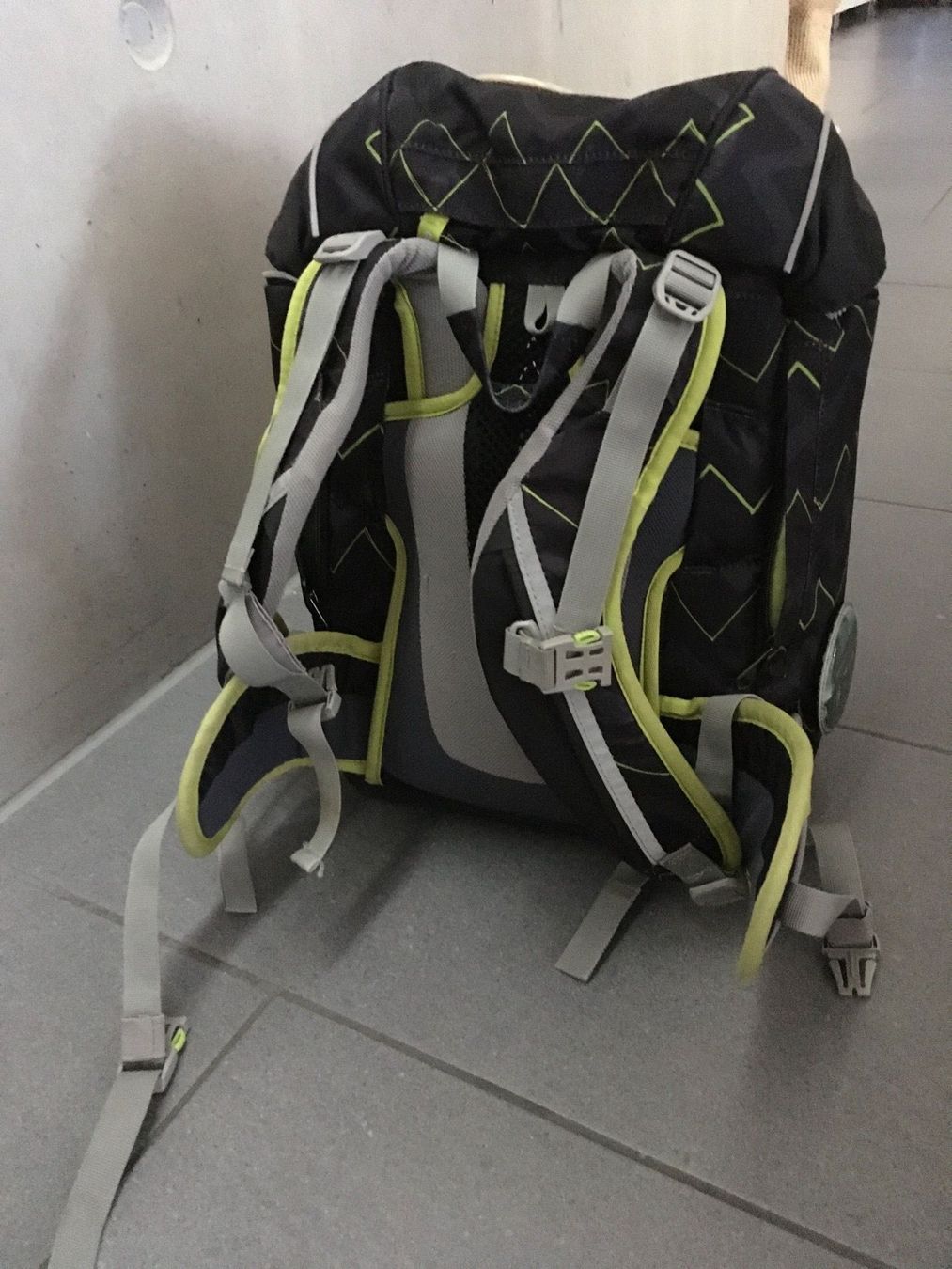 Kindertaschen: Ergobag Schulrucksack mit Turnrucksack Etuis – Gebraucht aus Oberrohrdorf von Desteny1 4