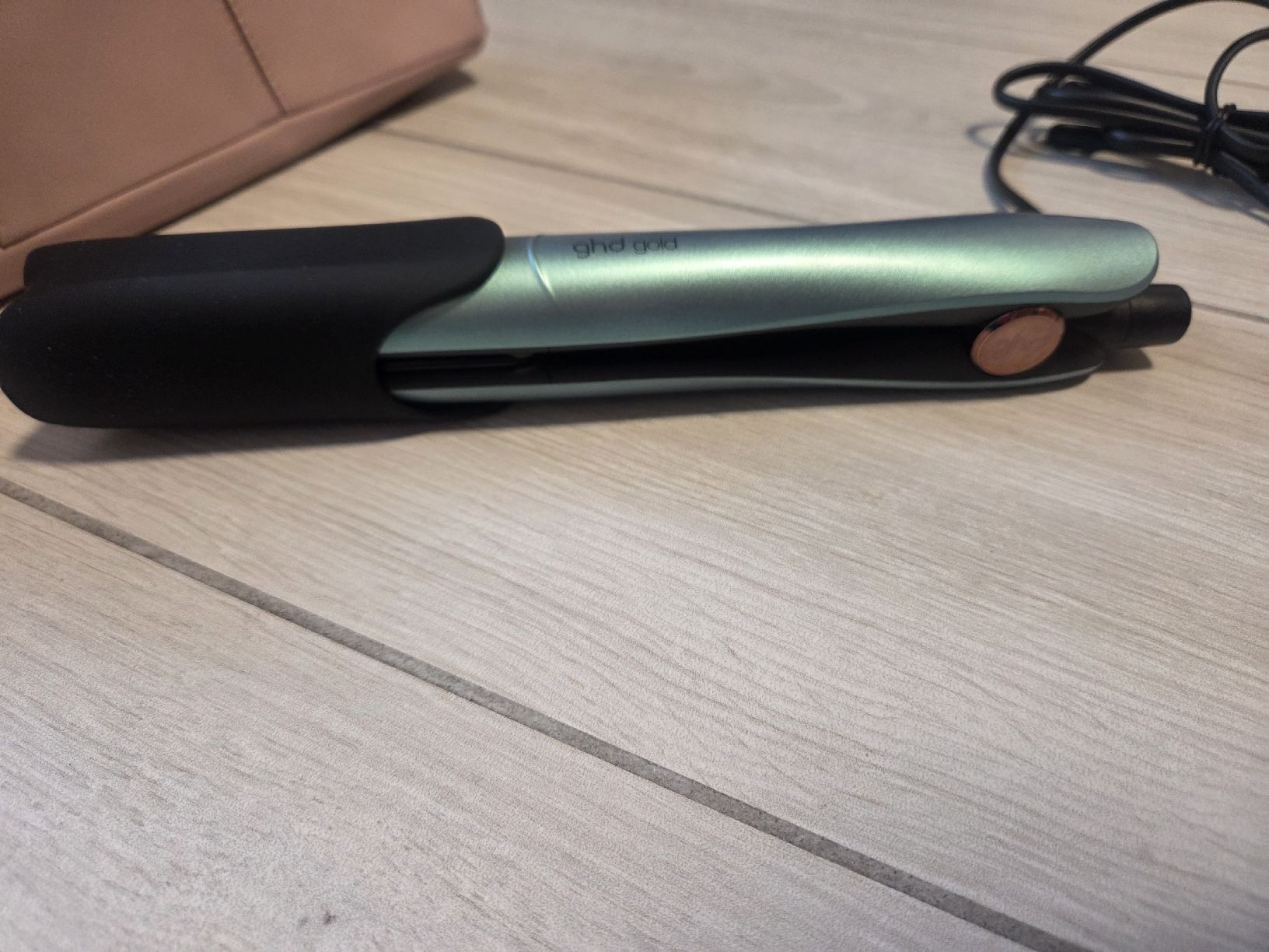 GHD Piastre & Arricciacapelli: neuwertig GHD gold – Nuovo (secondo la descrizione) da bellinzona venduto da zeus6535 2
