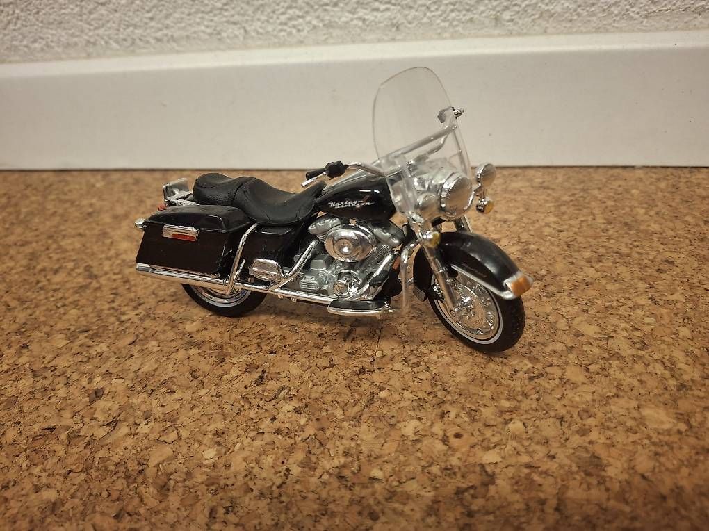 Kit di modellismo & Modellini statici: Diverse Modellmotorräder – Usato da Therwil venduto da Johndo01 2