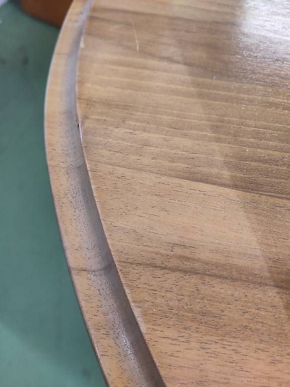 Tavoli: Massivholz Tisch Oval – Usato da Pratteln venduto da Cartonsducoeur_bl 4