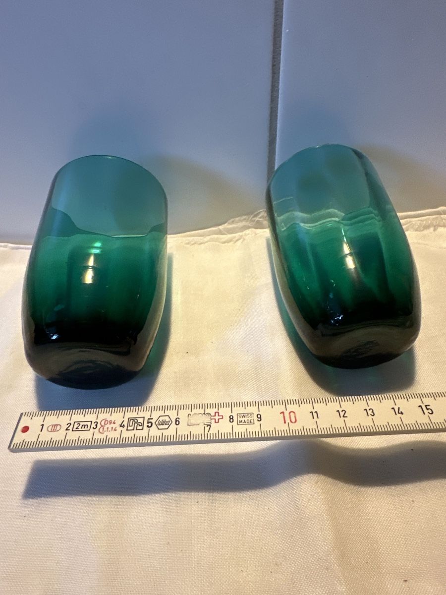 Verres: 2 schöne grüne Gläser, Vintage – D'occasion à Zürich par Chaeffeler 3