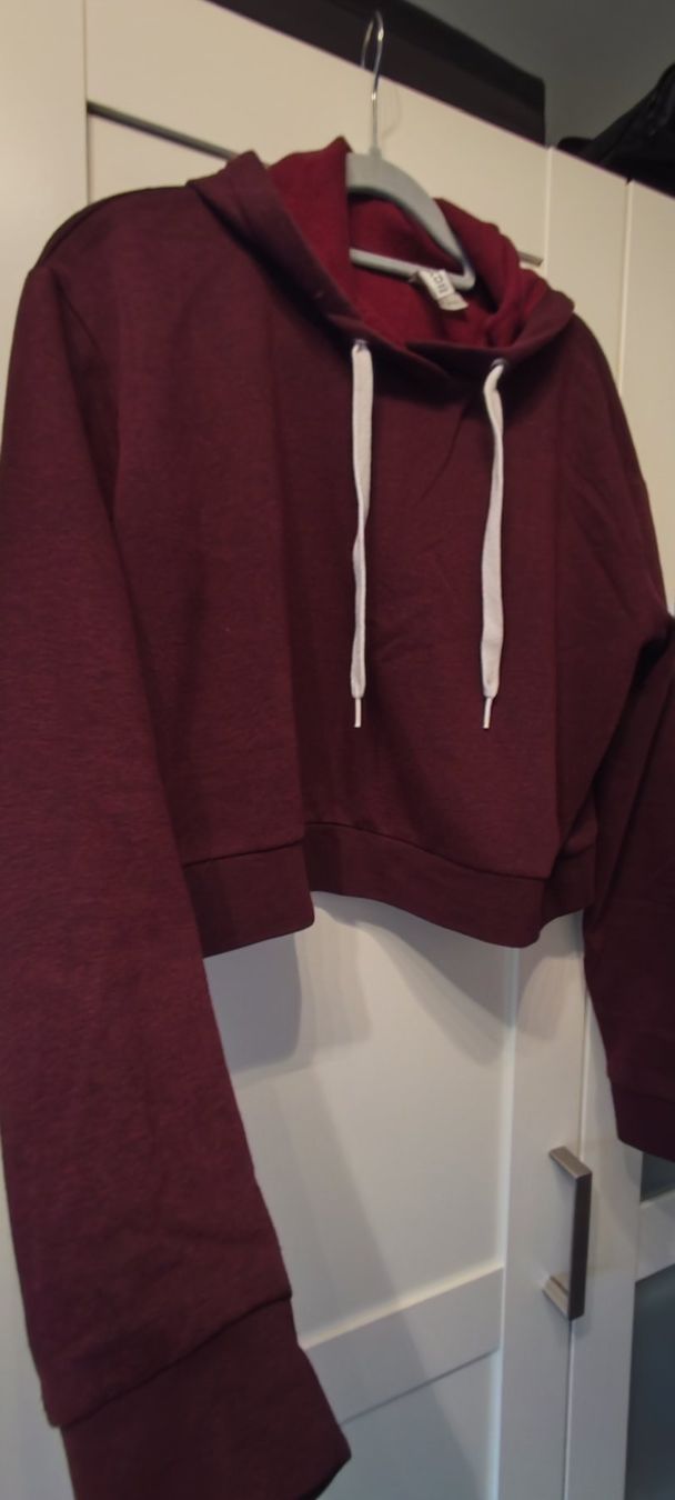 H&M Maglioni & Felpe: H&M Divided Kapuzenpullover bordeaux Grösse M gebraucht – Nuovo (secondo la descrizione) da Niederhasli venduto da dom_jxt6 1