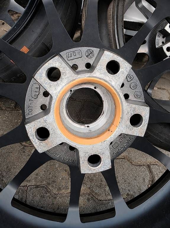 Pneus & Roues: Felgen Konig Hypergram 18x11 ET15+semislick Direzza DZO3G H1 – D'occasion à Schlatt TG par dev_5pfh 3