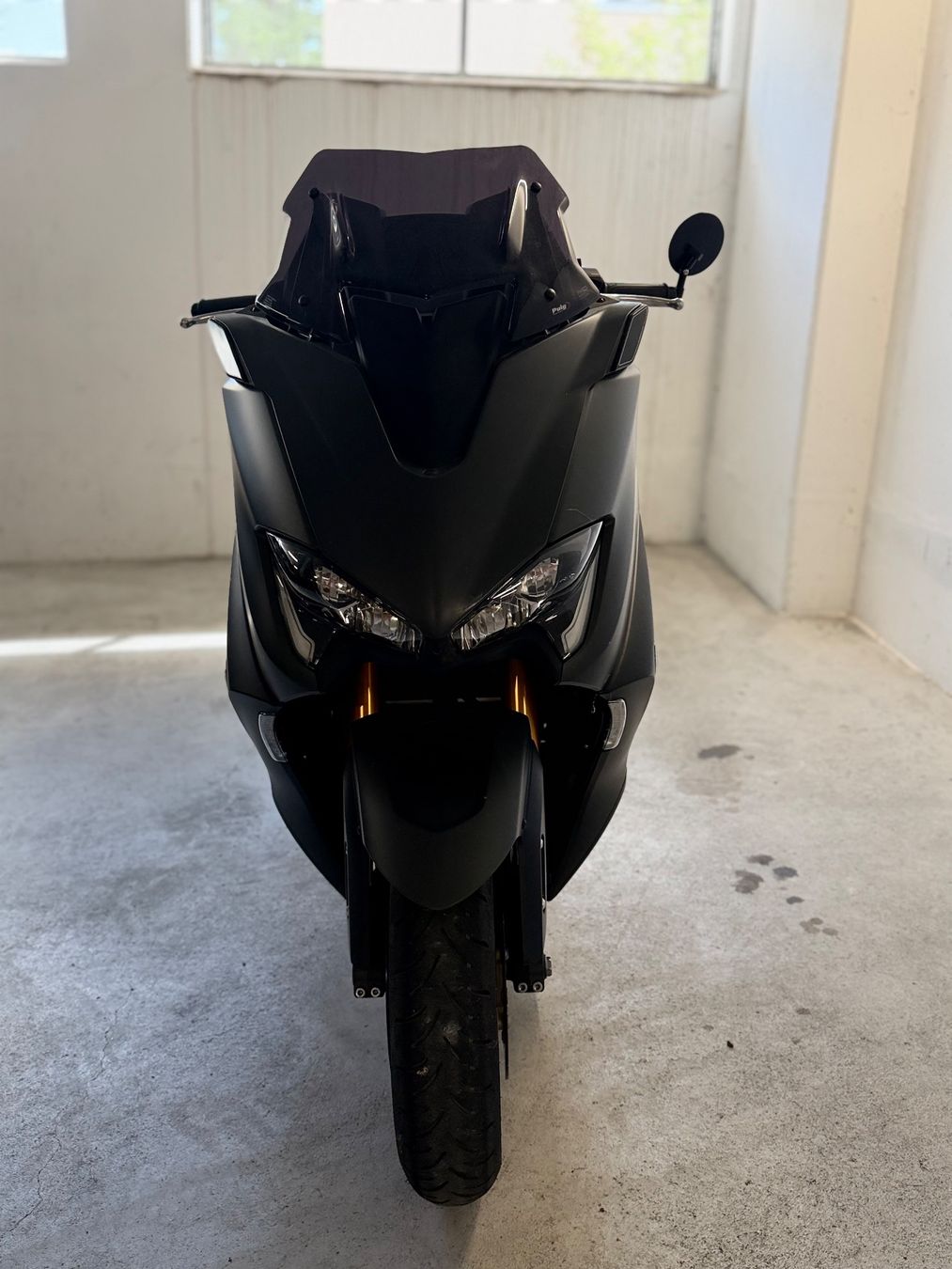 Yamaha Touring: Yamaha T-MAX 560 XP 560 tech max – D'occasion à Siebnen par ste_5pql 1