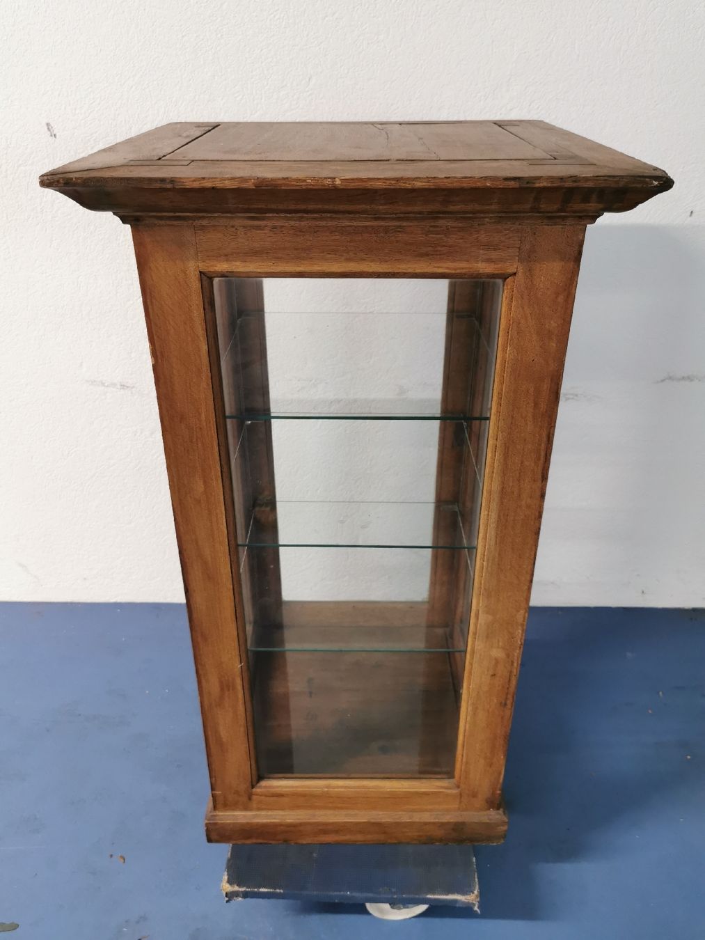 Vetrine: Antike Vitrine – Usato da Buchrain venduto da Blue_Marlin 3