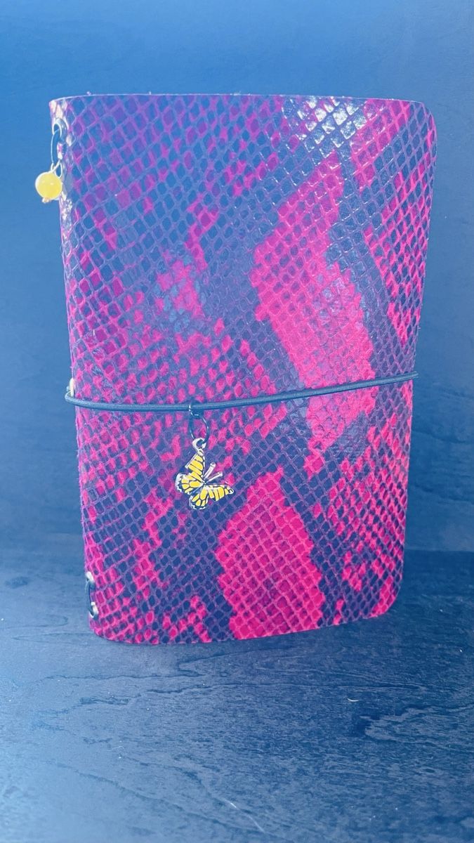 Blocs de correspondance: Leather pocket journal – Neuf avec emballage d'origine à Dietlikon par Lonelysoul