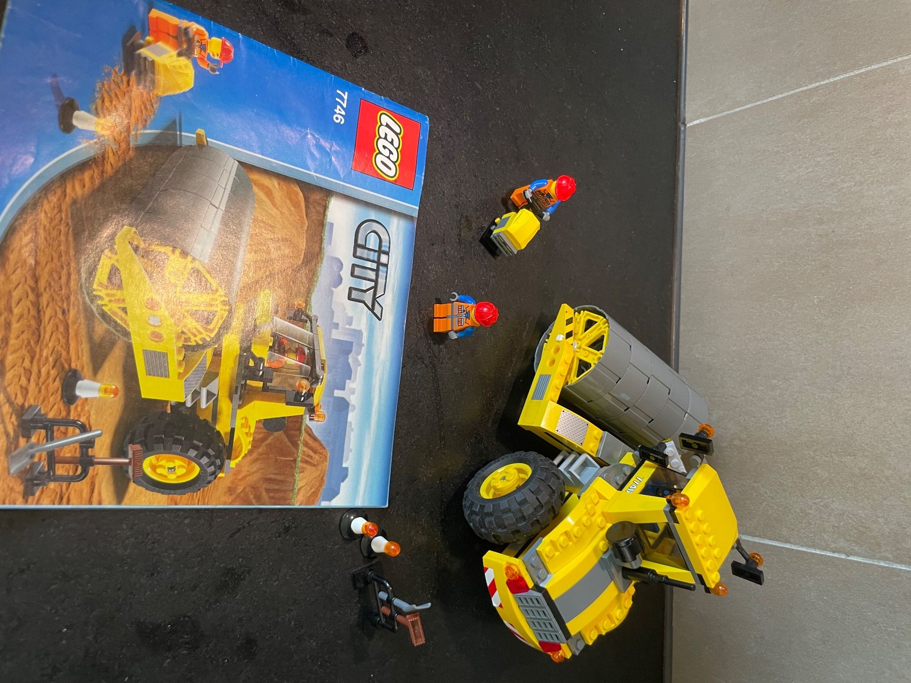 Lego Kit di costruzioni: Lego 7746 Bulldozer – Usato da Giebenach venduto da Flaz78 2
