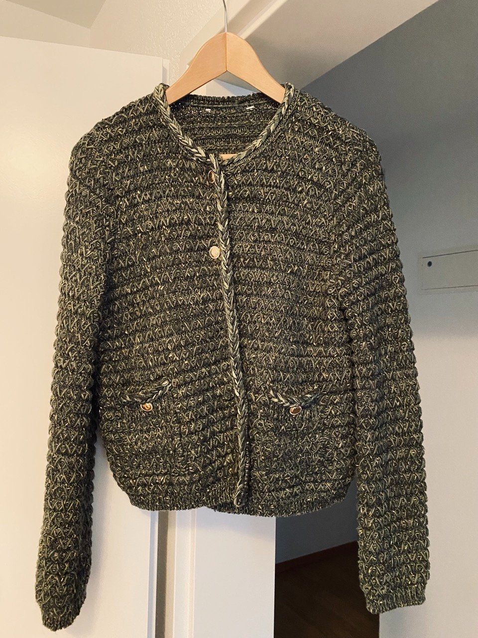 Mango Giacche: Strickjacke – Usato da Zumikon venduto da Frauenecke