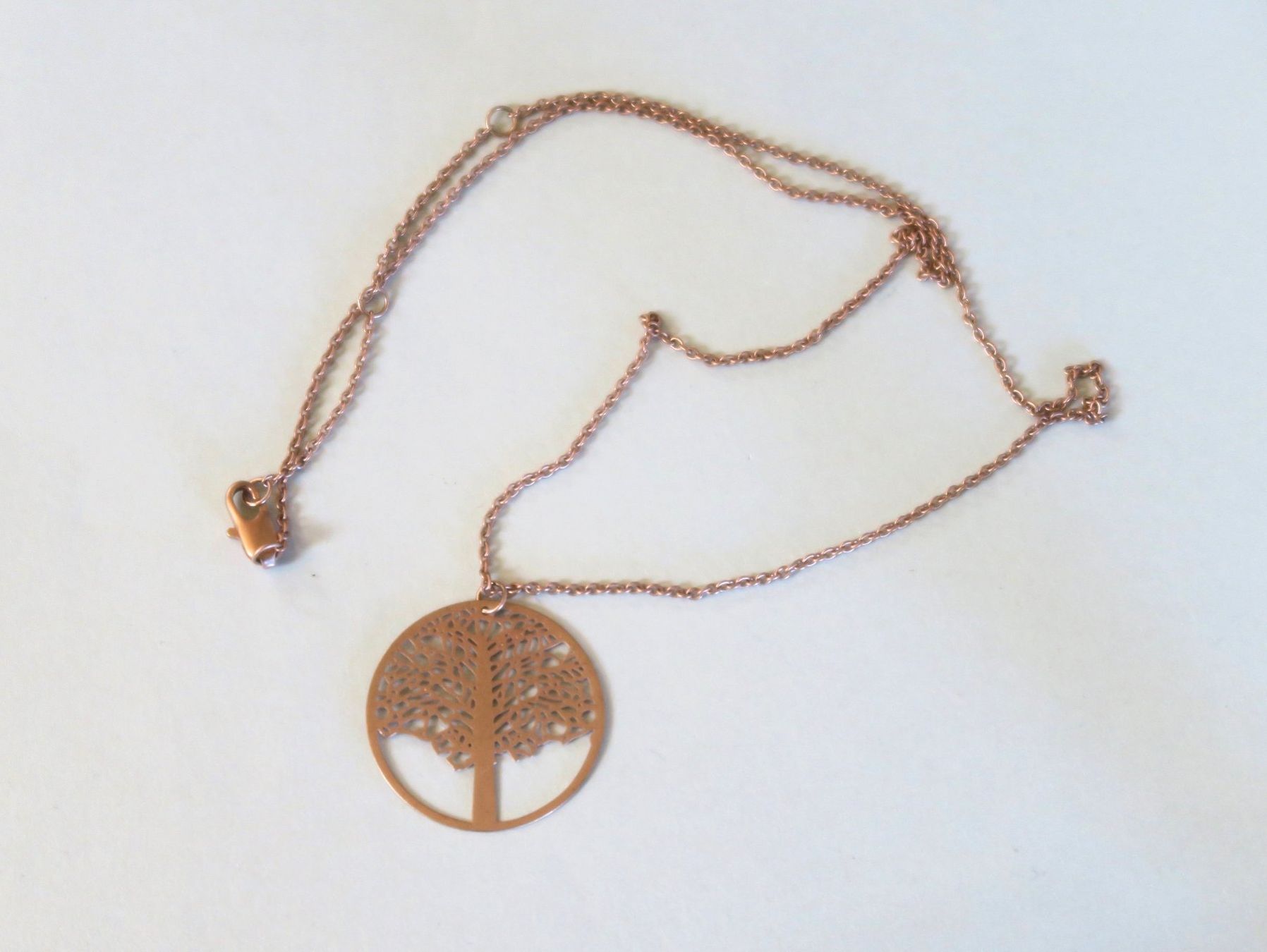 Catenine: Kette mit Anhänger Lebensbaum – Usato da Brittnau venduto da marlenestone