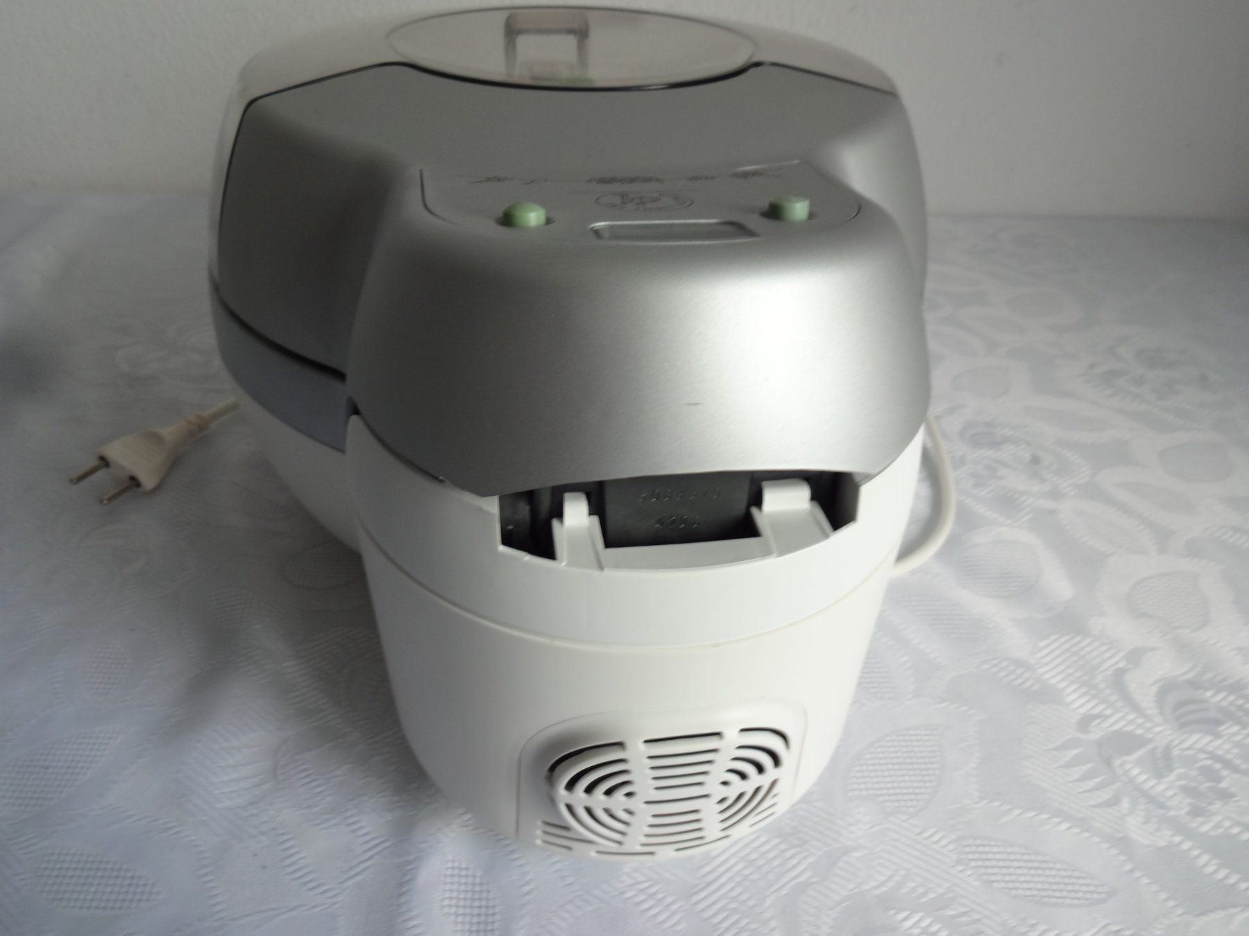 Tefal Küchengeräte: Tefal FZ 7002 ActiFry Fritteuse – Gebraucht aus Frauenfeld von rey06 6