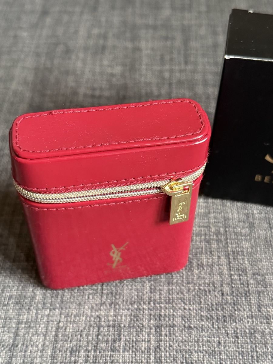 Custodie per cosmetici: YSL Vanity with built-in mirror  – Usato da Luzern venduto da sas_r89l 3