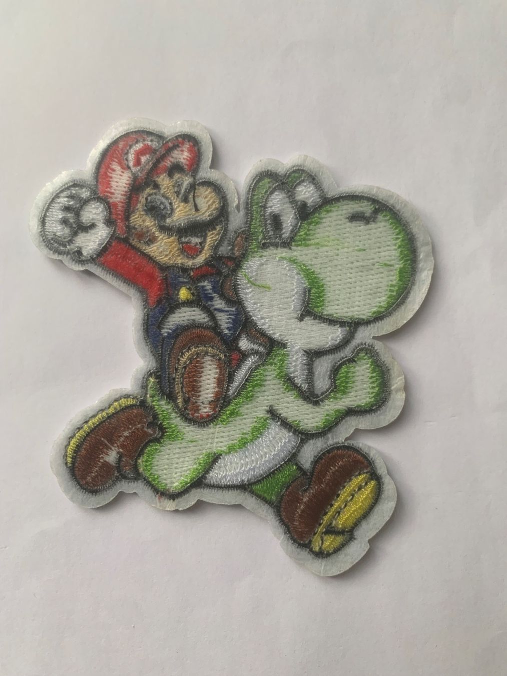 Disney Toppe: Super Mario mit Yoshi Patch Badge, Bügelbild – Nuovo e nell'imballaggio originale da Ostermundigen venduto da Mcone 2
