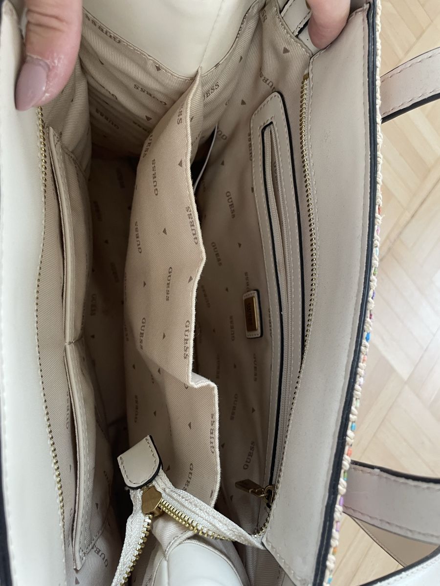 Guess Borse da donna: Handtasche Guess bunt  – Usato da Luzern venduto da Kim037 3
