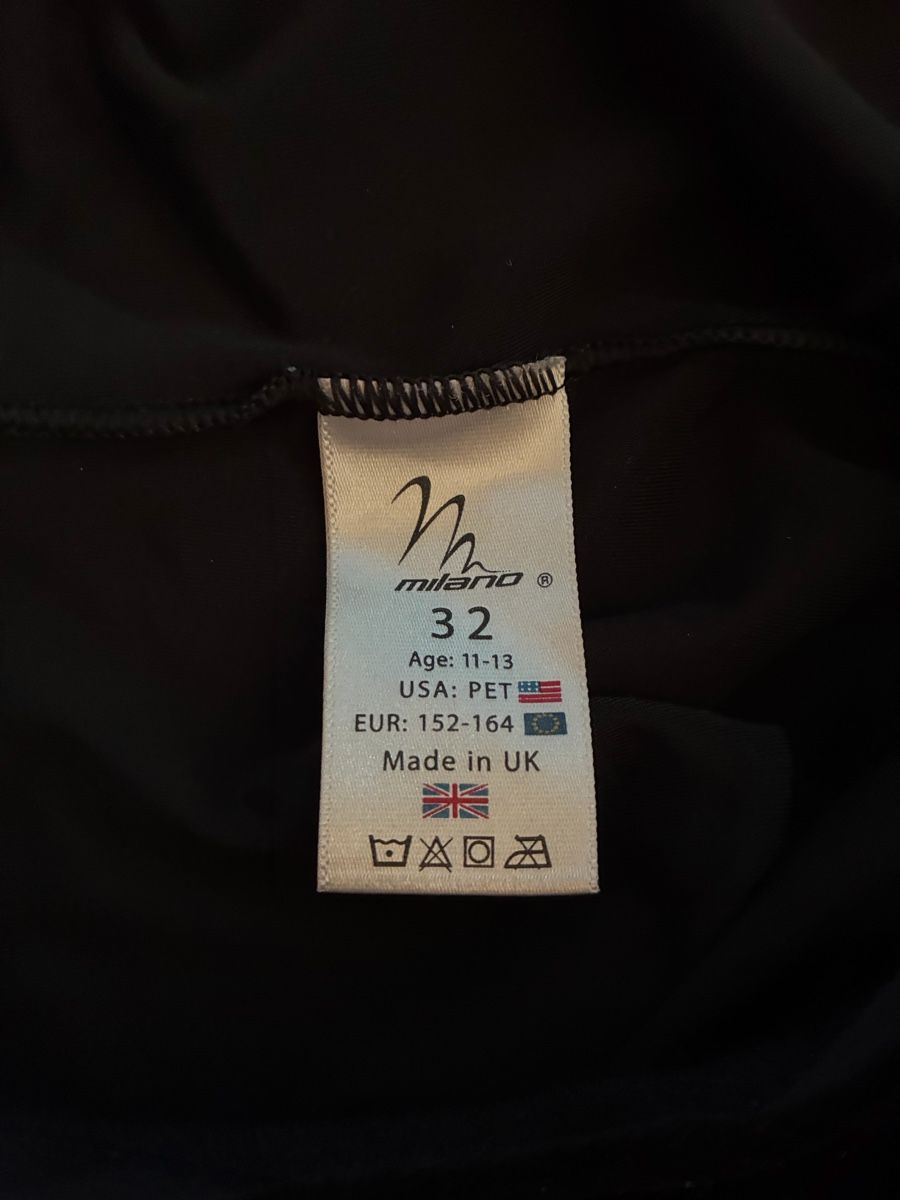 Completi: Milano Turn Anzug und Hose – Usato da Paspels venduto da giu_vt7p 2