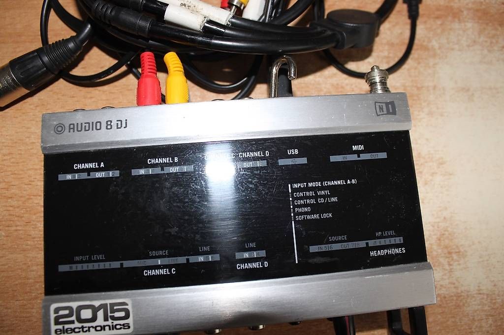 Strumenti musicali: Ältere Inter-Faces abzugeben – Usato da Lanzenhäusern venduto da kakali50 4