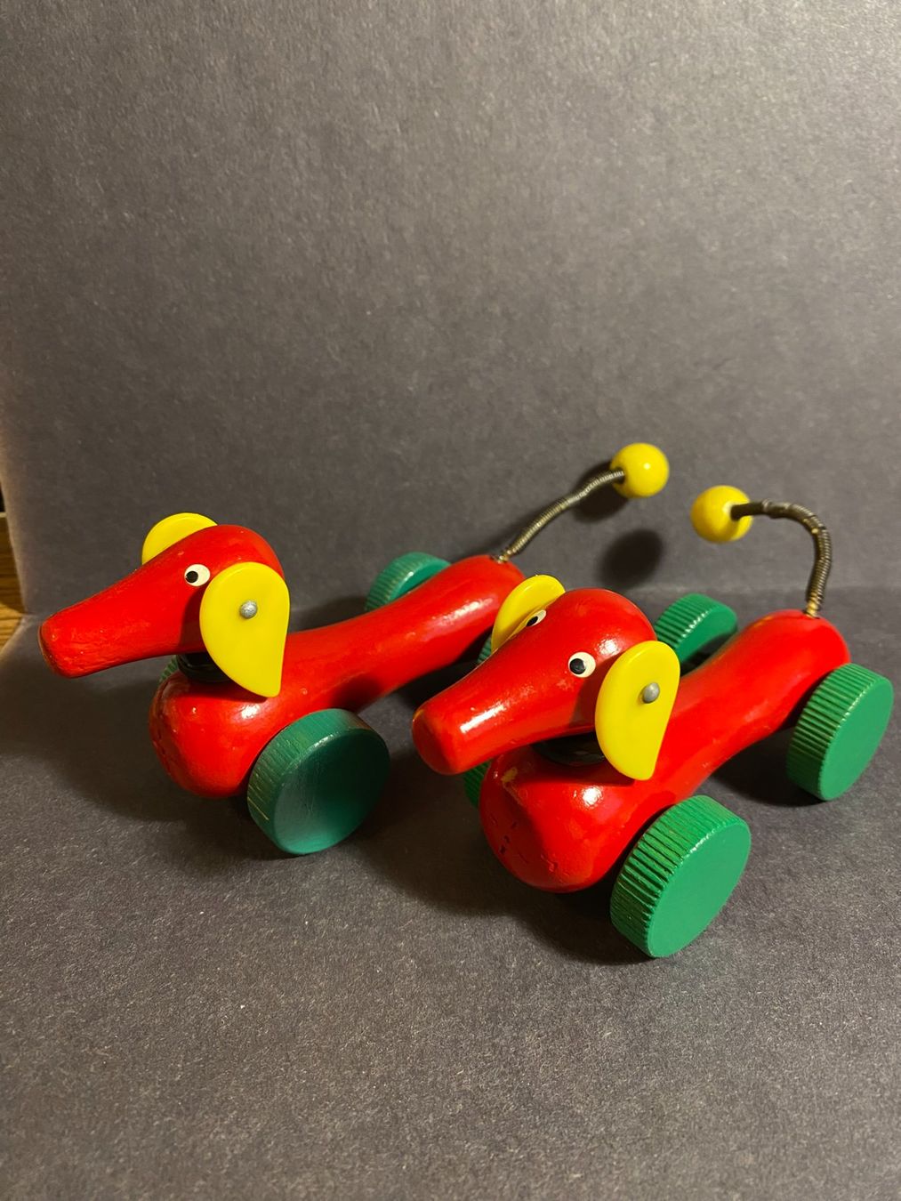 Brio Jouets: 2 BRIO Dackel – D'occasion à Spiez par Mlandcruiser
