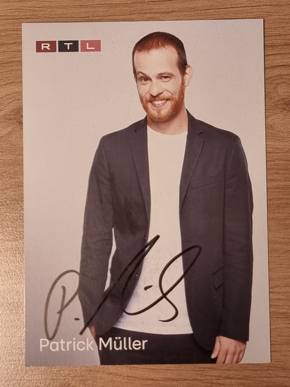 Autografi: Patrick Müller Originalautogramm "Unter uns" – Usato da Winterthur venduto da Christinakim