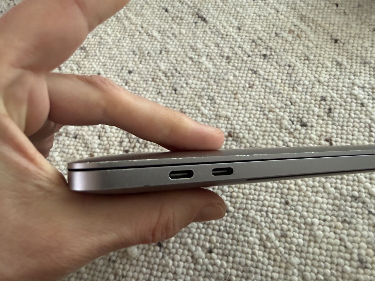 Apple Notebook: MacBook Pro 15", Space Grau, 256 GB SSD – Usato da Lenzburg venduto da Reniss_ 4