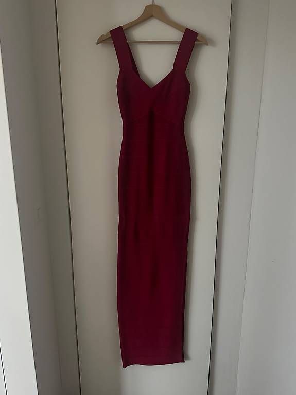 Robes: Herve Leger Kleid – D'occasion à Erlenbach ZH par Goldsimba11