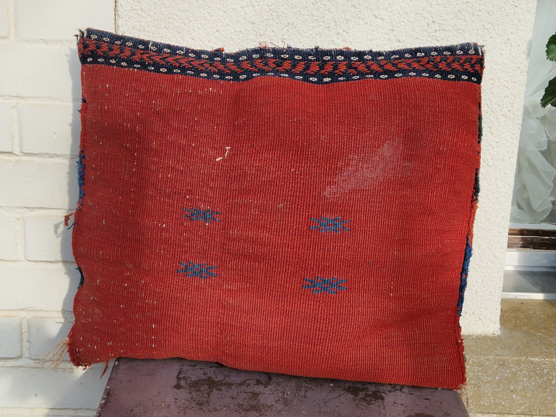 Tapis: antiker Teppich Kissen – D'occasion à Seedorf BE par Stibutz 1