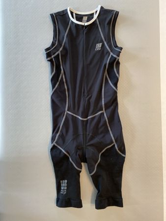 CEP Triathlonsuit Damen Grösse I schwarz gebraucht