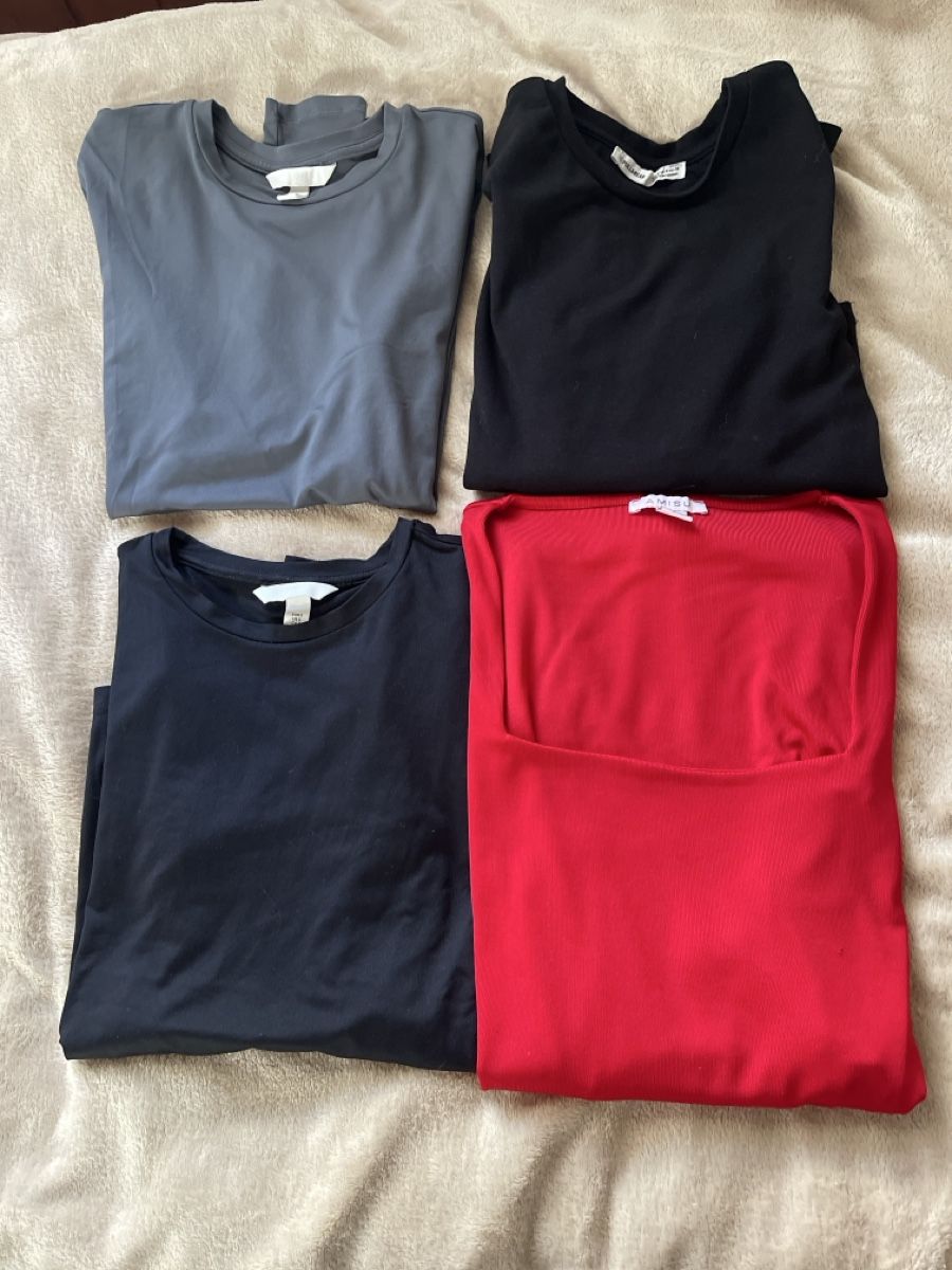 Maglioni & Felpe: 4 Oberteile Gr. S von PULL&BEAR, AMISU, H&M  – Usato da Balsthal venduto da Katzenfan99