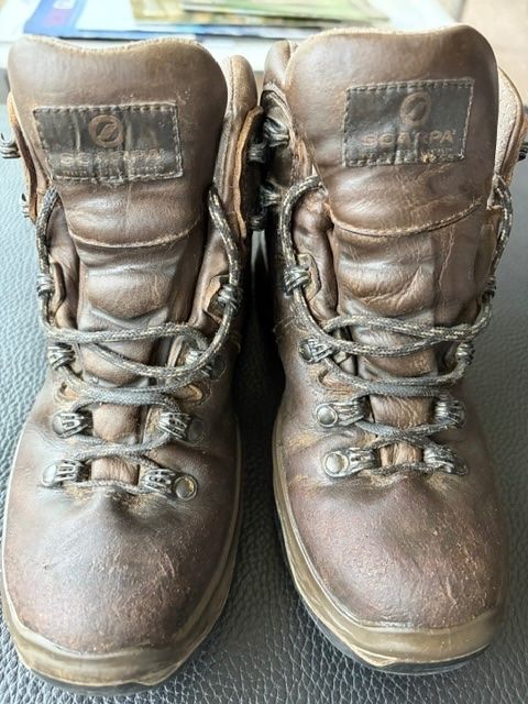 Scarpa Scarpe per ragazzi: Kinder Wanderschuhe Scarpa Nr. 36 – Usato da Disentis/Mustér venduto da MarisaM01 1