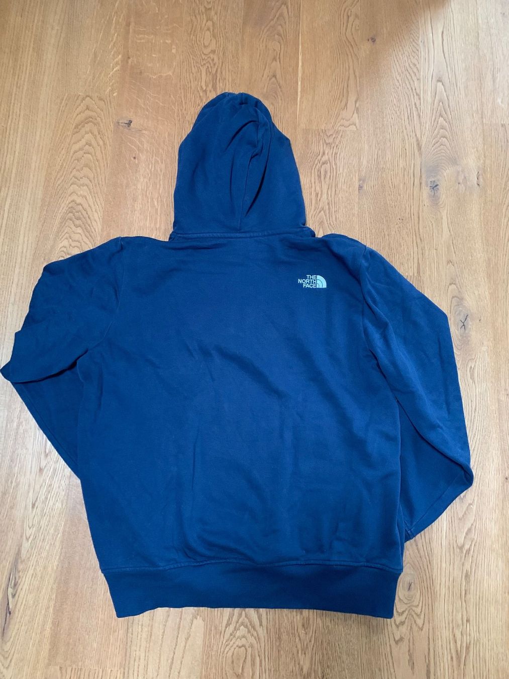 North Face Pullover & Sweatshirts: Hoodie North Face – Gebraucht aus Jongny von mel_56b9 1
