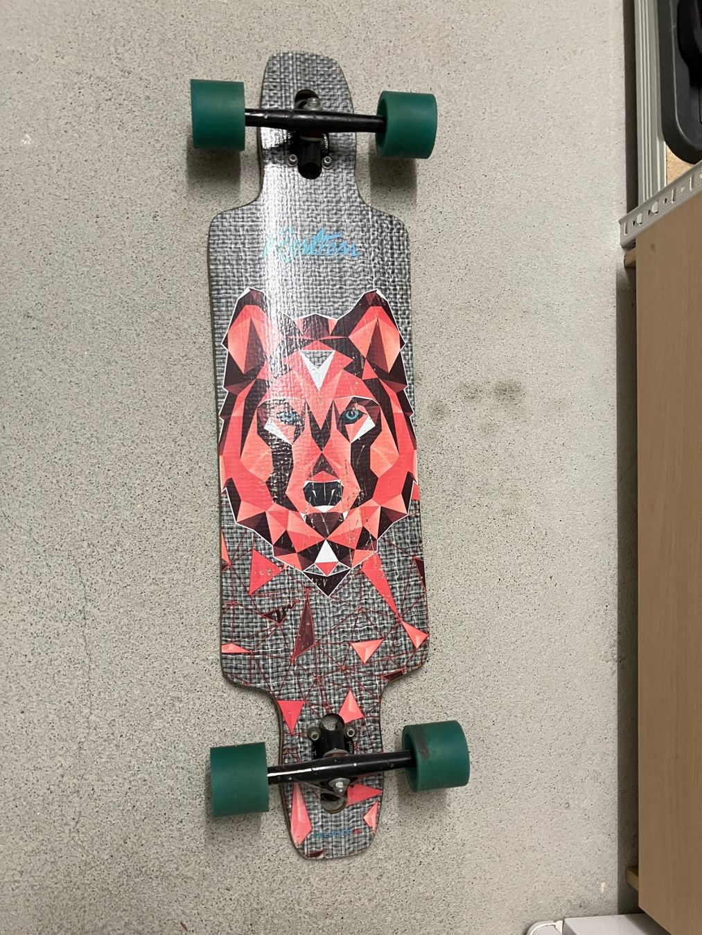 Skateboards: Longboard/Skateboard "Restless" – Usato da Rotkreuz venduto da Karineli