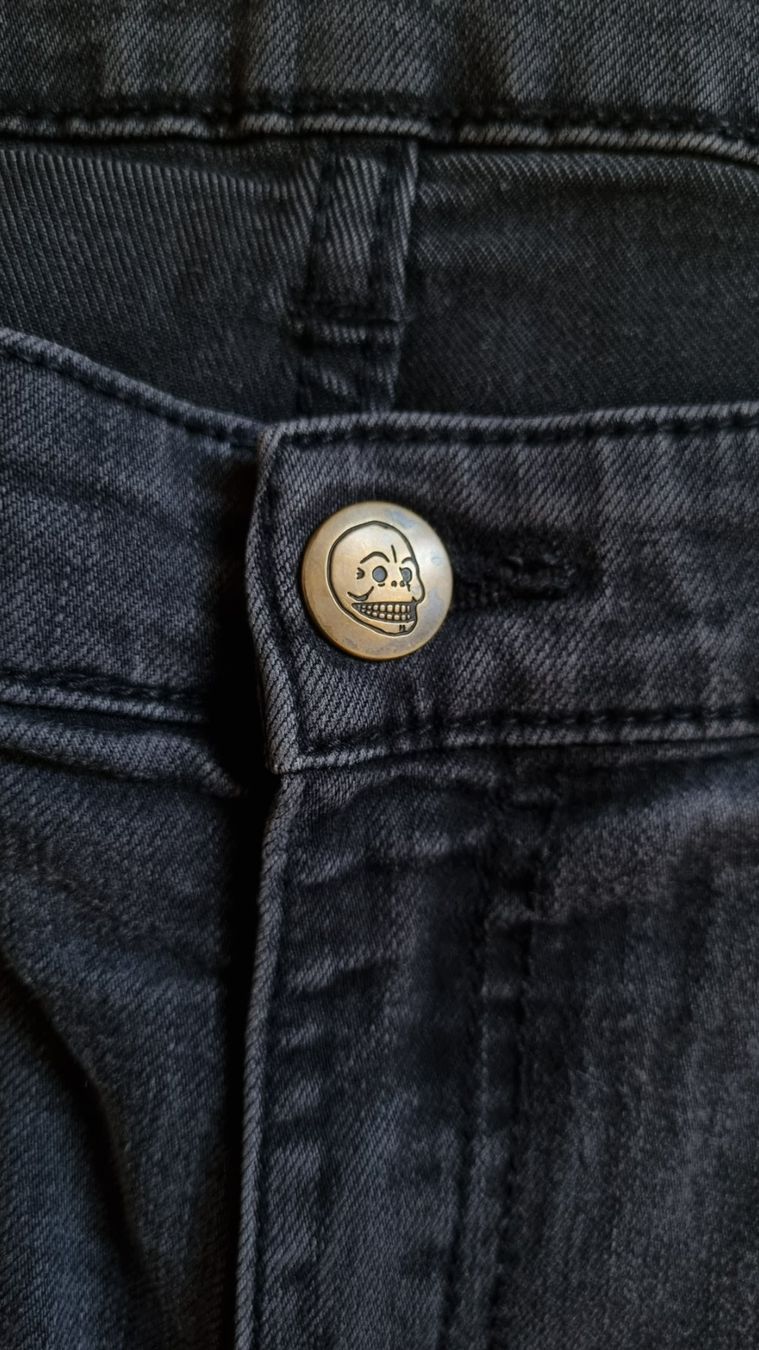 Jeans: Jeans Cheap Monday Grösse 32/32, dunkelgrau – Usato da Wohlen AG venduto da stephanieAG 1