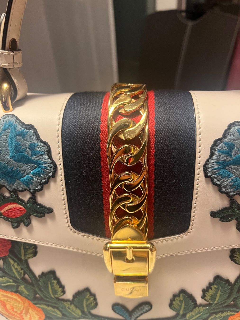 Gucci Borse da donna: Gucci Sylvie – Usato da Uitikon Waldegg venduto da KingaP 1