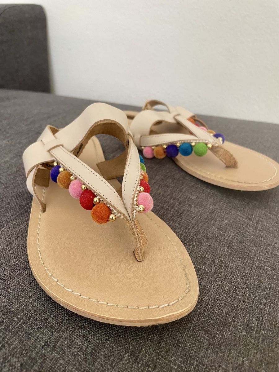 Topshop Scarpe da donna: Topshop Sandale Echtleder mit bunten Pompons, Gr. 37 – Usato da Zürich venduto da Carlajimena 2