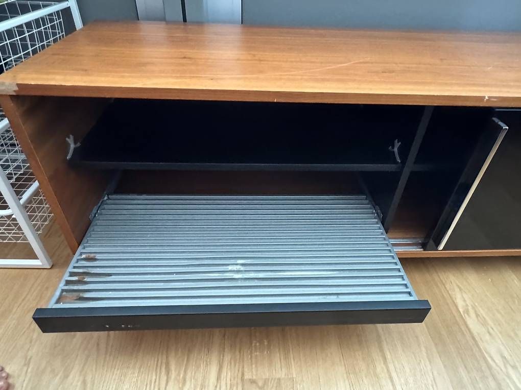 Mobili TV: Sideboard mit Echtholzfurnier – Usato da Bern venduto da rimshotdrums 3