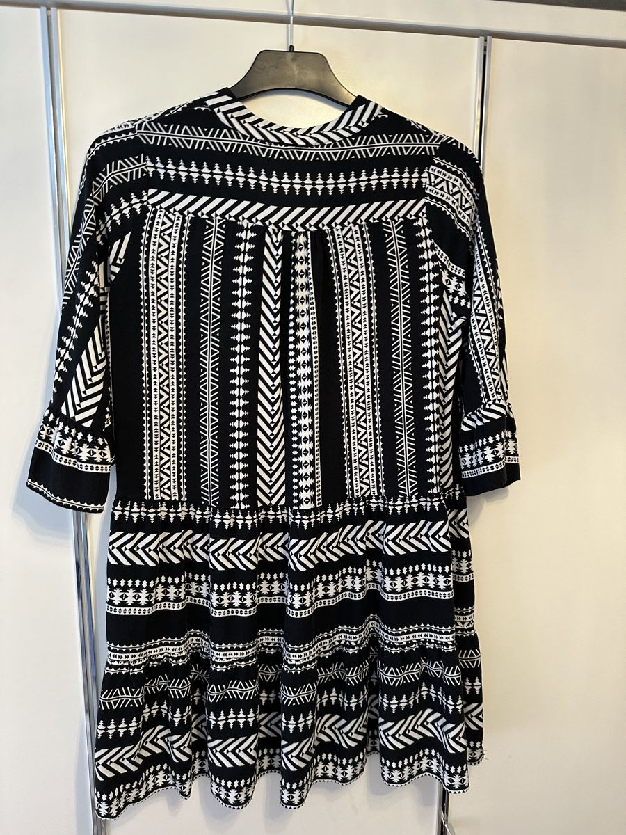 Vestiti: Damen Kleid von AMISU gr.34 – Usato da Pfungen venduto da Outlet64 3