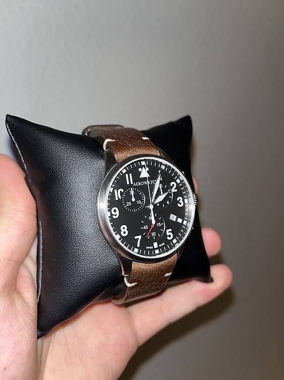 Uhren: AEROWATCH LES GRANDES CLASSIQUES CHRONO – Gebraucht aus Basel von kon_5dpp