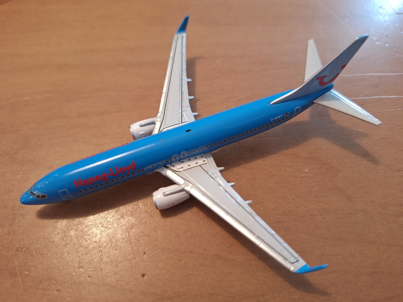 Boeing Kit di modellismo & Modellini statici: Boeing 737-800 Hapag-Lloyd 1:400 D-AHFF  – Usato da Sargans venduto da nicsam1815 1