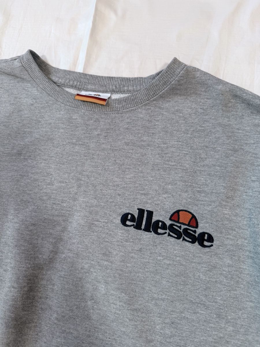 Ellesse Maglioni & Felpe: Ellesse Pullover  – Usato da Pfäffikon ZH venduto da Nataliia. 1