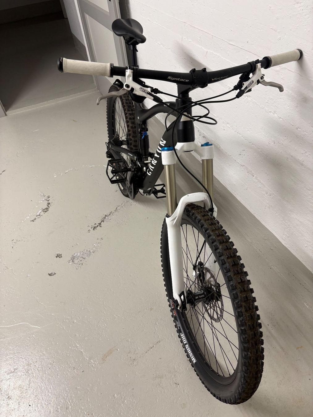 Canyon Velos: Canyon Strive – Gebraucht aus Thalwil von Zwo 3