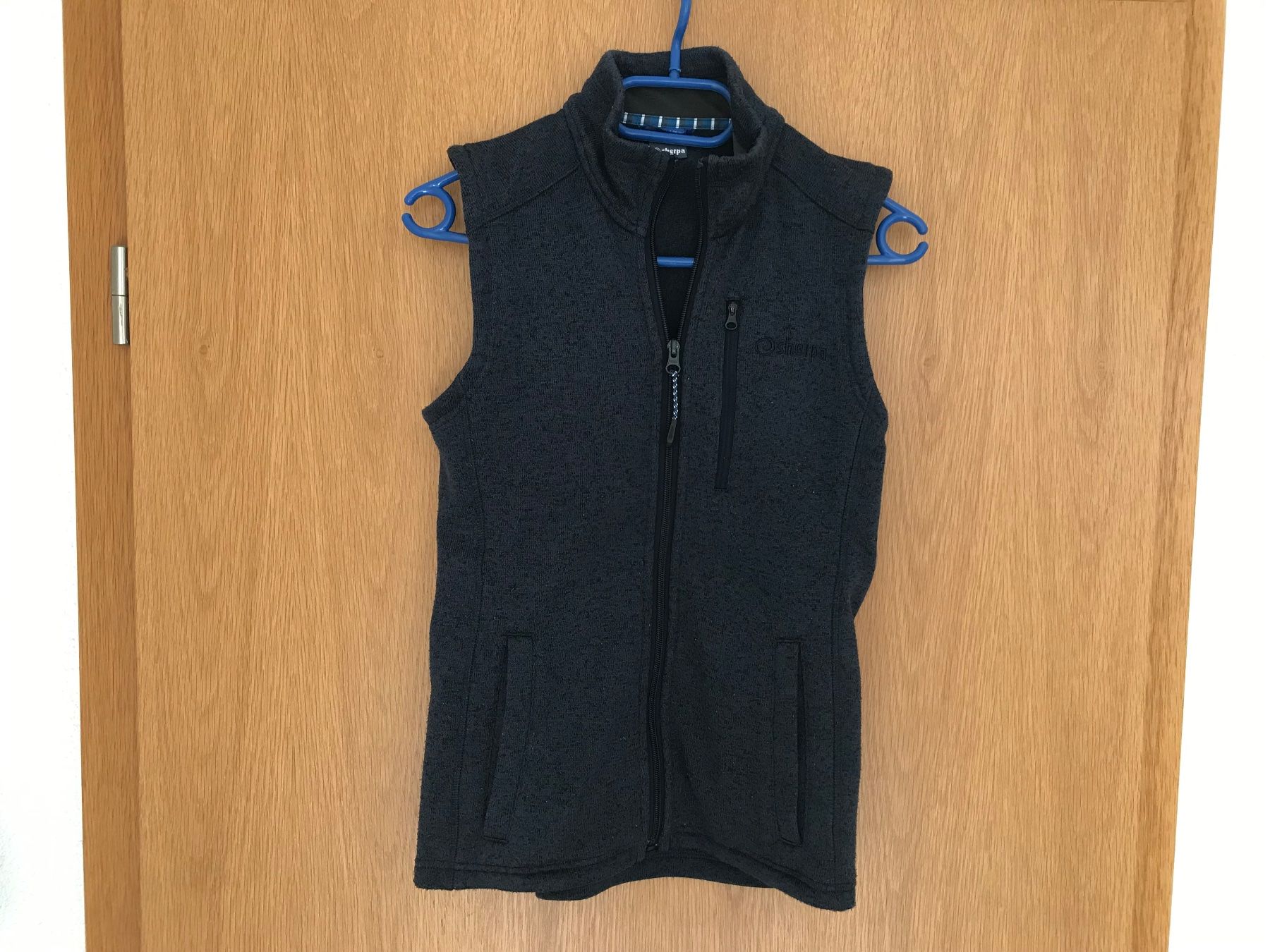 Gilet & Giacche senza maniche: 5 Gilet aus Fleece- oder Strickfleece Gr. S / XS – Usato da Sargans venduto da magusa02 3