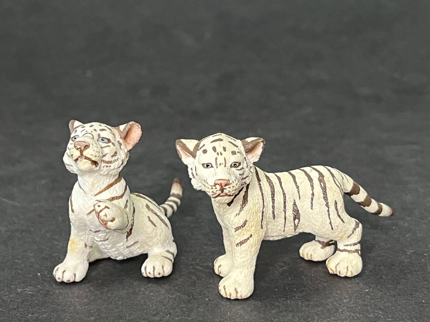 Schleich Statuette: Schleich Tiger weiß weiss Schneetiger – Usato da Ennetbaden venduto da mapa05 7