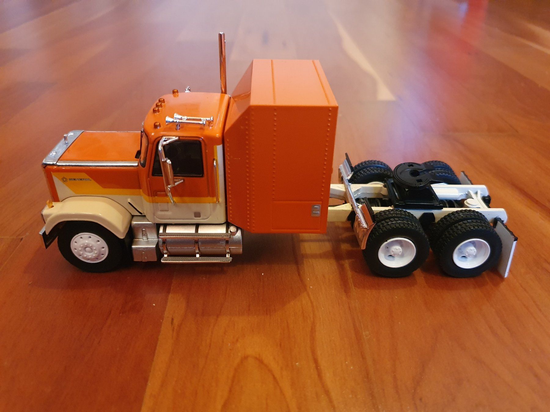 IXO Modellini d'auto: GMC General Truck, IXO, 1:43 – Nuovo (secondo la descrizione) da Triesen venduto da platzproblem1 2
