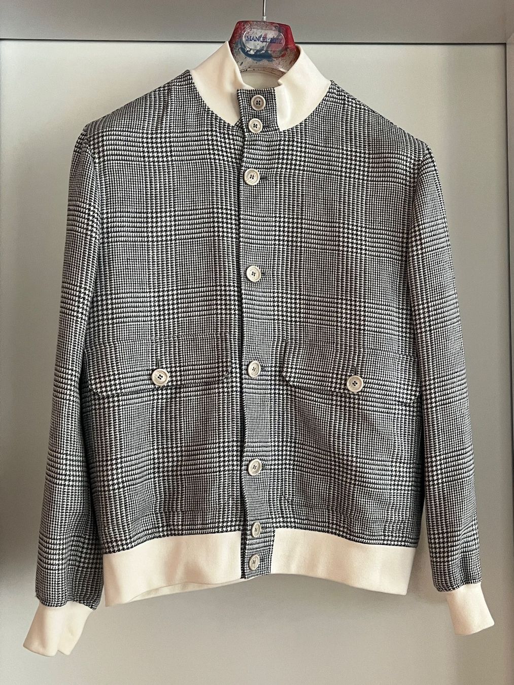 Brunello Cucinelli Giacche: Jacke von Brunello Cucinelli – Nuovo (secondo la descrizione) da Wetzikon ZH venduto da lan_rqq6