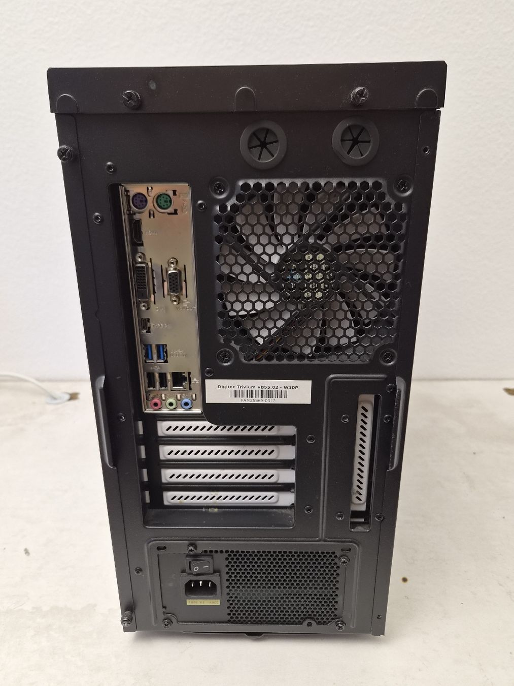 Asus PCs: PC Asus Board, i5, 8GB, 460W PSU – Gebraucht aus SCHAFFHAUSEN von Atami99 8