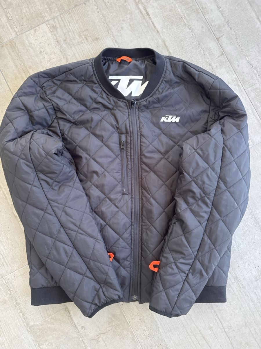 KTM Giacche: KTM Wärmejacke Grösse XL  – Usato da Unterägeri venduto da fisch67